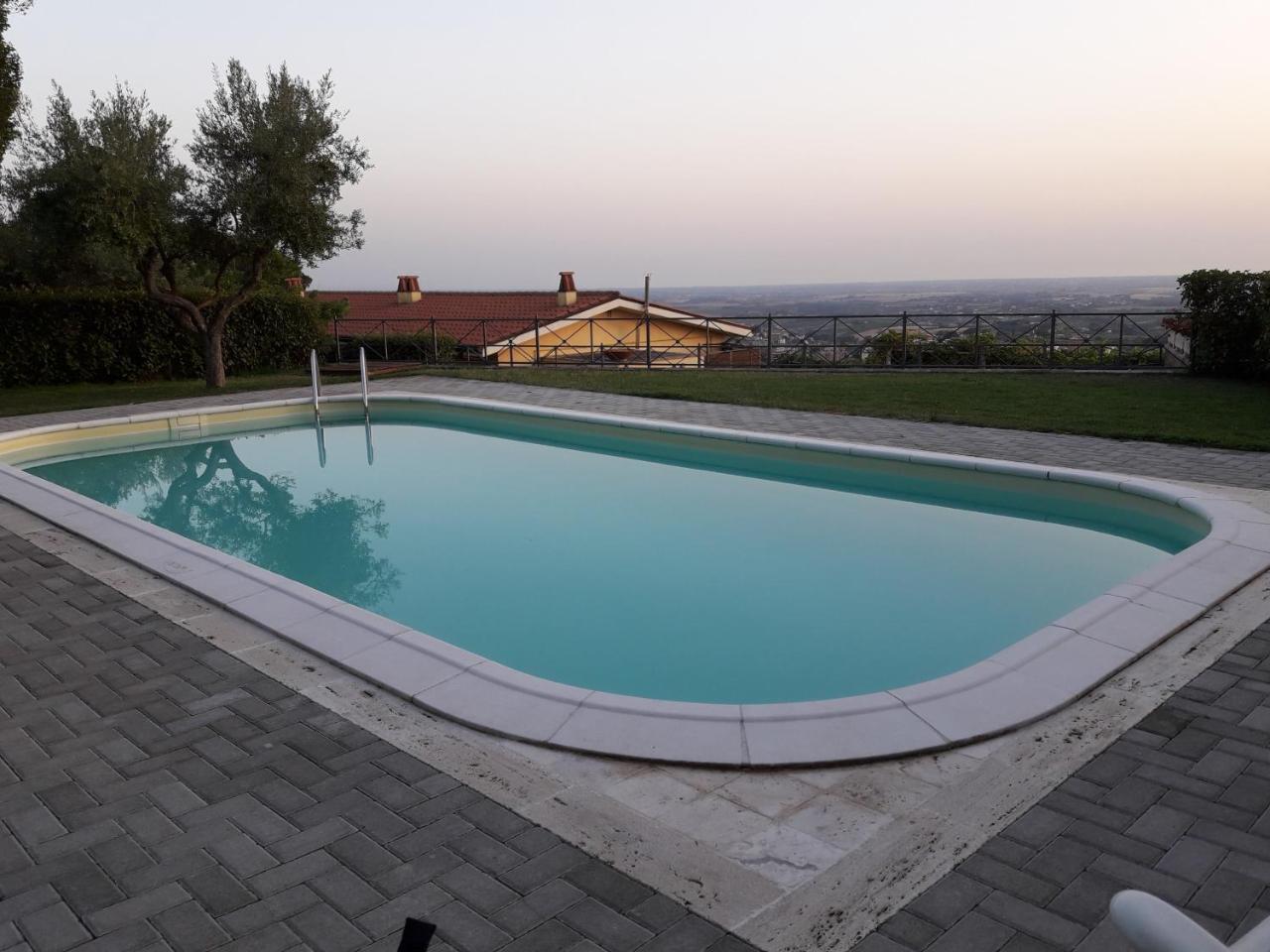 Agriturismo La Vite E Gli Ulivi Villa Ariccia Exterior photo